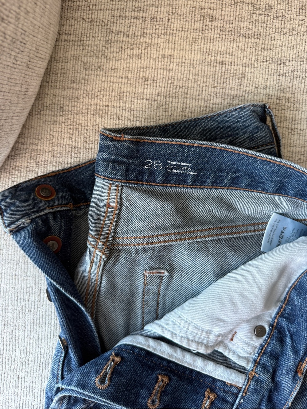 Pilcro 28 Baggy Beau Boyfriend Mid-Rise Relaxed Jeans - Picture 7 of 8
